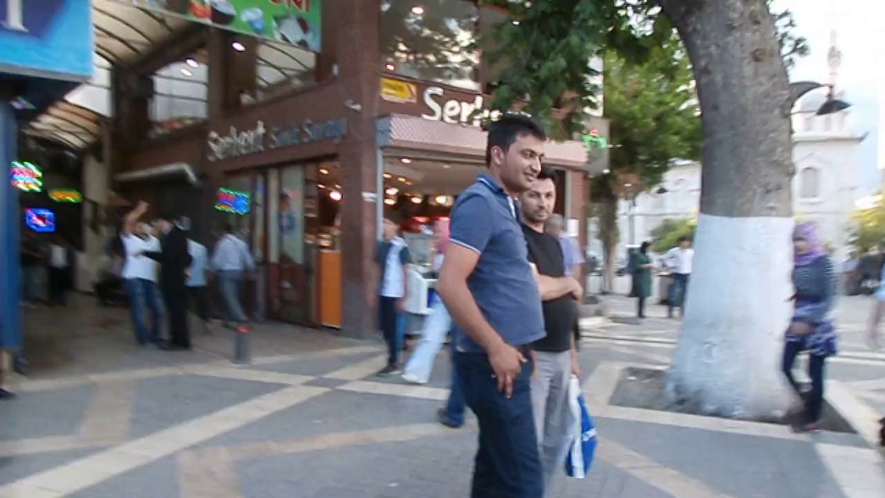 Mısdafa dayı,Malatya Teze camiyi turluyor-Sultan Kılıç
