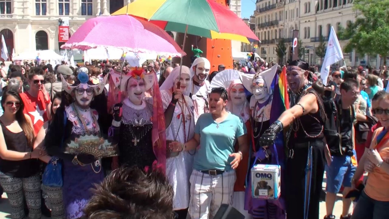 Première Marche des Fiertés - Poitiers - 17 mai 2014