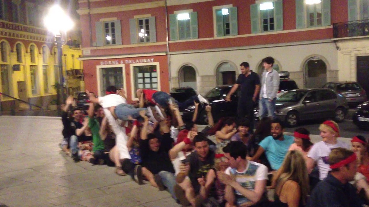 Riviera Bar Crawl - PAQUITO GAME Nice French Riviera - I'am on the Riviera bar crawl B****