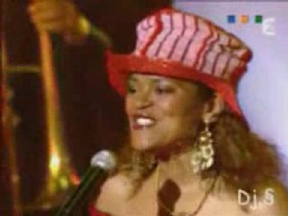 KASSAV' - Zouk la sé sel médikamen nou ni (live)