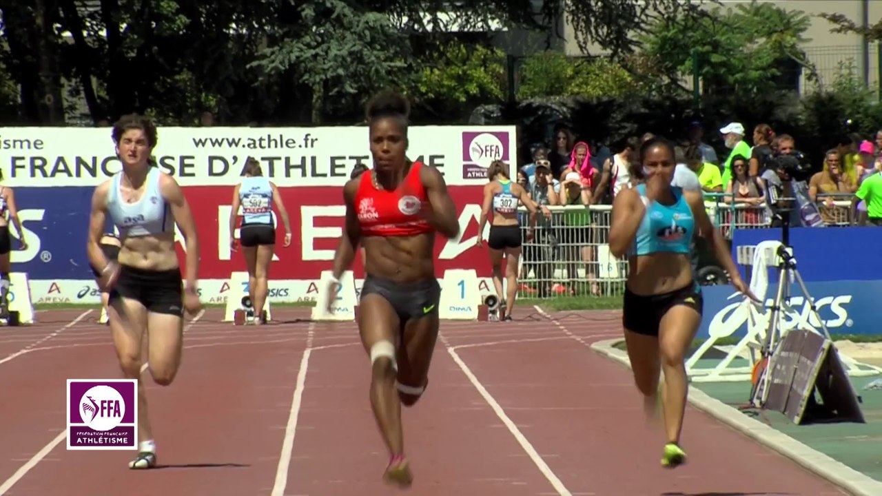 Finale F 100 m (Victoire de Stella Akakpo en 11''46)