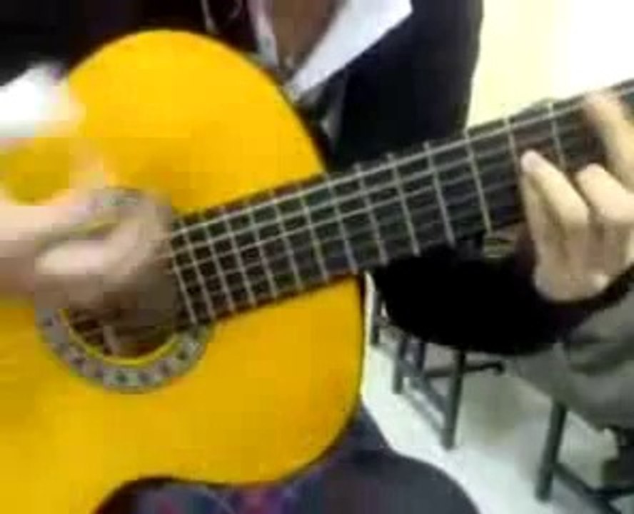 amatör liseli kız süper ses ve şarkı kesinlikle dinleyin