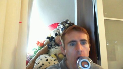 Wiwi égratigne "las de la intuicion" de Shakira