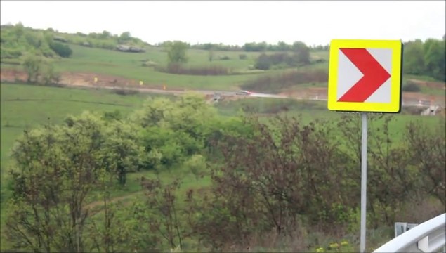 Amazing driver drifting on drowned road! Crazy but taented guy...