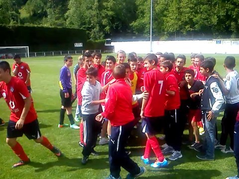 Cri de joie ... et porté du coatch