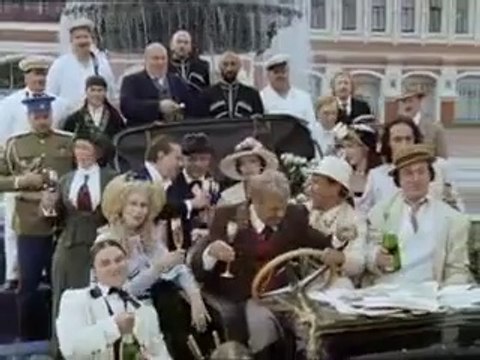1999 год. Нижегородская Ярмарка в фильме Китайский сервиз