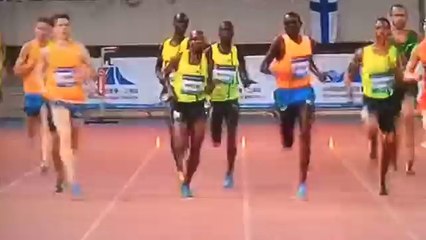 Algérie,Taoufik Makhloufi 2 ème au 800 M meeting de Shangai 2014