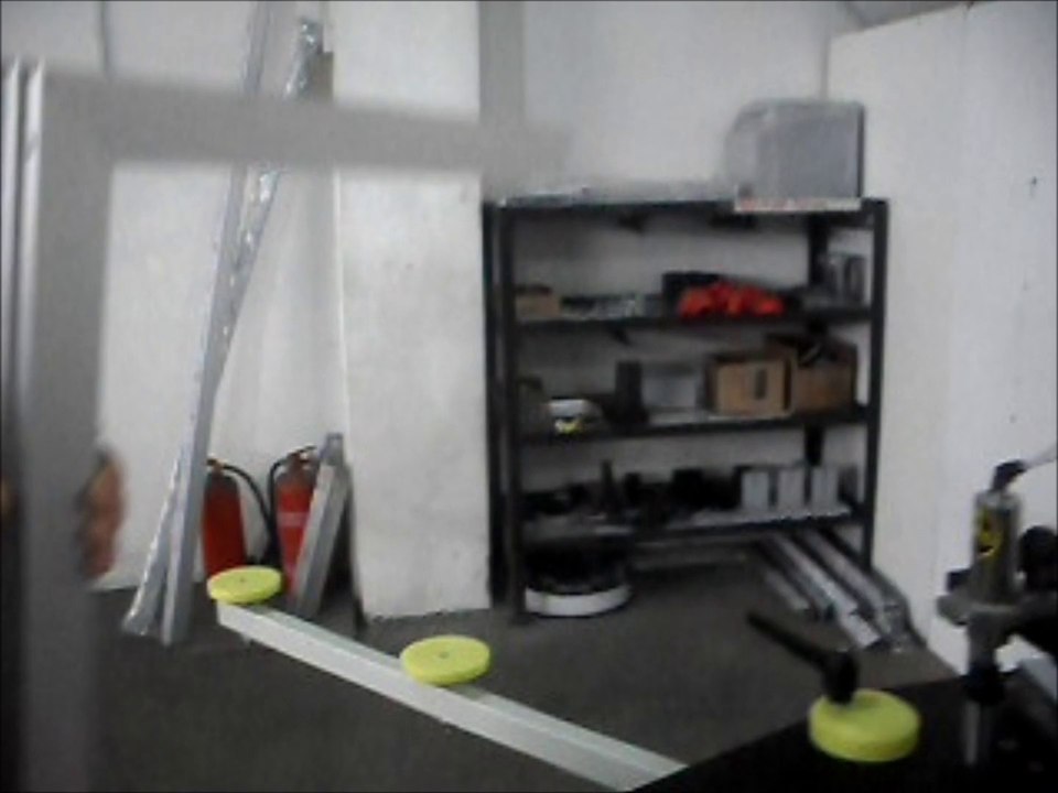 CORNER CRIMPING MACHINE FOR ALUMINIUM PROFILES