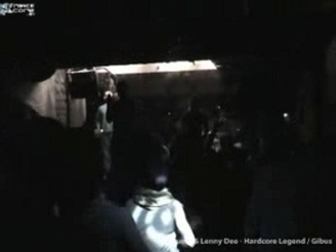 Radium & Lenny Dee (live)