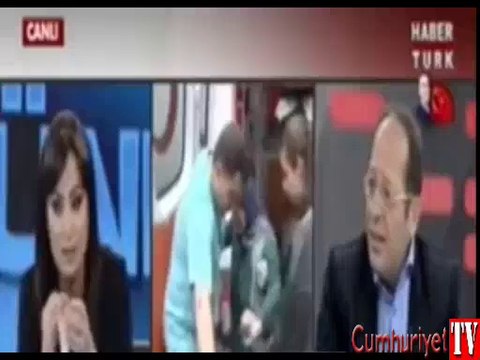 Haber spikeri canlı yayında ağladı