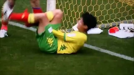 サッカー通AS GROUPおススメ！Jリーグの珍プレイ　おもしろ動画