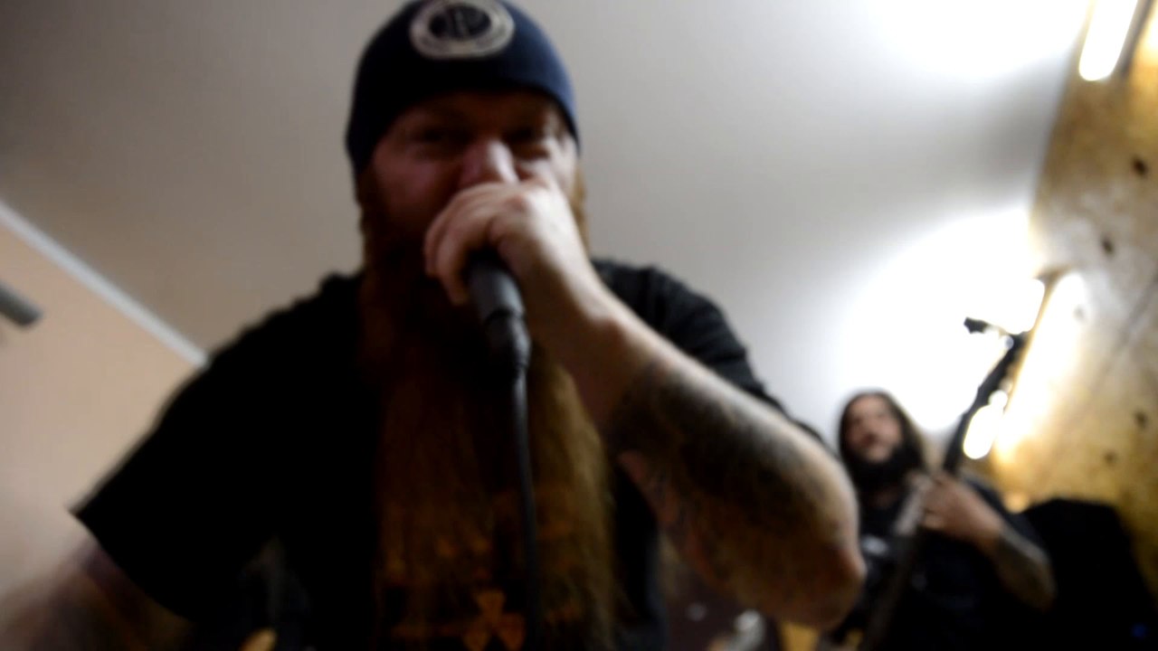 clip 12.7 ouvre les yeux