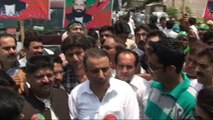 Abdul Aleem Khan is speaking to media while leaving from Lahore for 11th May Jalsa at D-chowk.