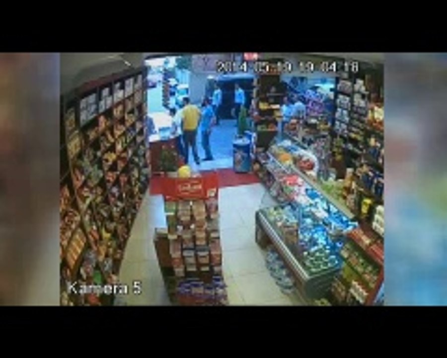 Polisten esnafa meydan dayağı