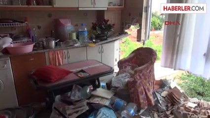 Boşanma Davası Açan Eşinin Kaldığı Evi Yıktırdı