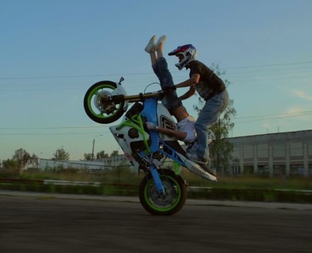 Amazing Tricks In Stunt ! Stunt rider by DEFTSHOT - Motorsport