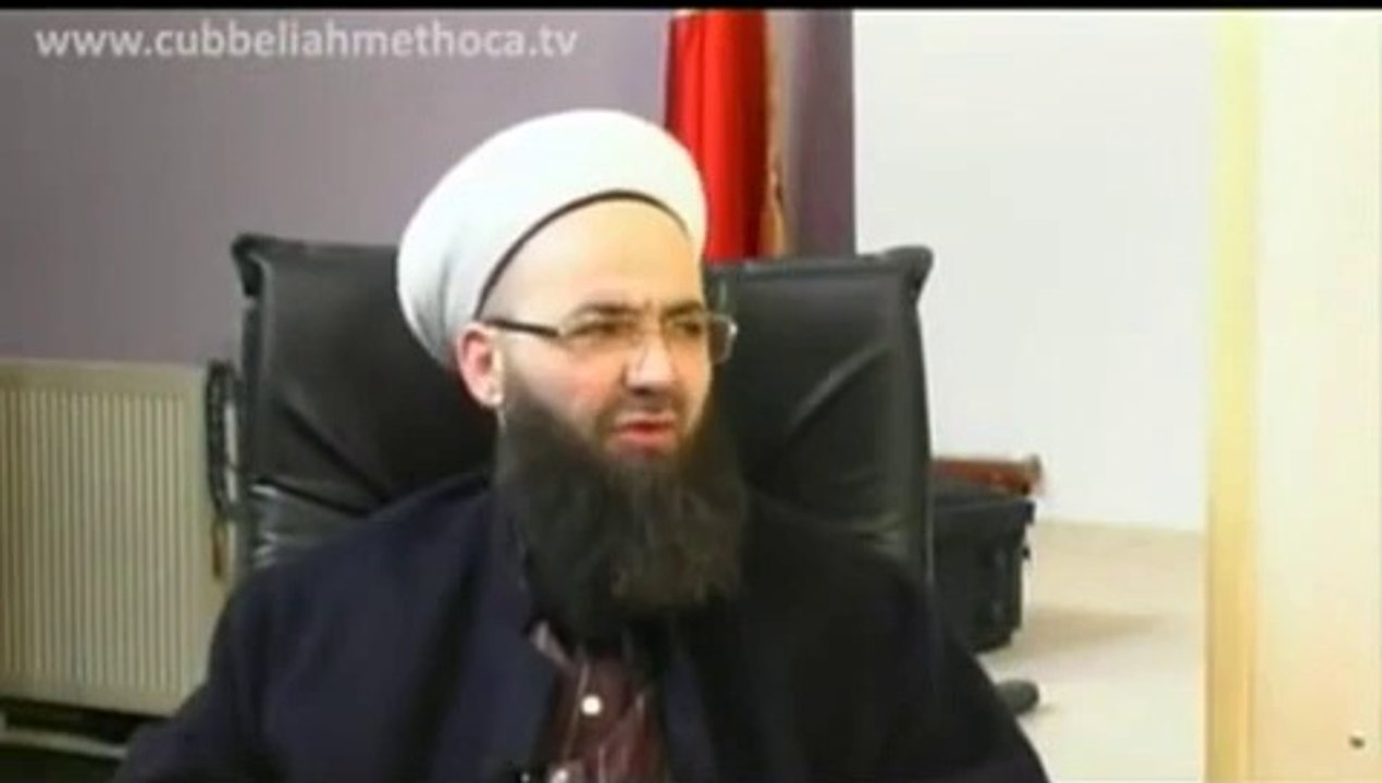 Cübbeli Ahmet Hoca - Kadından Mürşid Olur mu.mp4