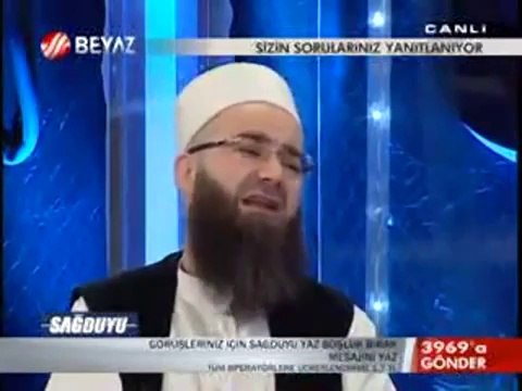 Cübbeli Ahmet Hoca - Yalan Yere Yemin Etmek-Kuran'a El Basmak.mp4