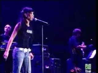 Actuacion de Bea Luengo - Mi Generación