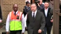 BUZZ NEWS - Oscar Pistorius échappe a l'internement psychiatrique