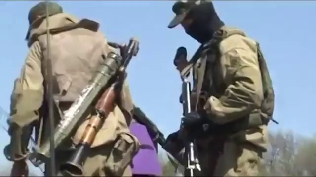 Donbass citizens mobilize to fight the NATO sabotagers near Donetsk