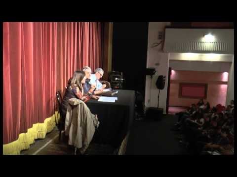 Napoli - Lo scrittore De Giovanni incontra gli studenti del liceo Cuomo-Campanella -2- (20.05.14)