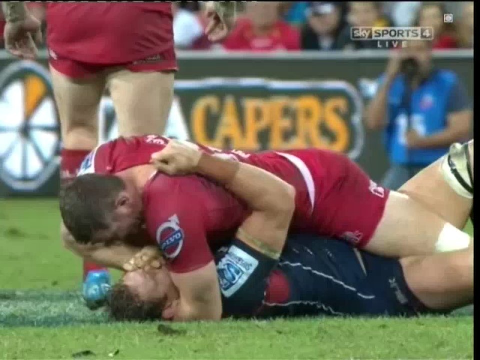 La fourchette d'Ed O'Donoghue sur Scott Higginbotham
