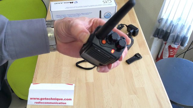 G15 Talkie Walkie Midland PMR446 UHF Presentation Go Technique