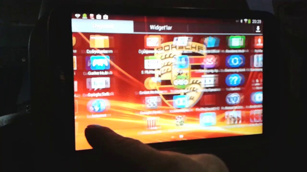 Porsche Android Arka Eğlence Sistemi