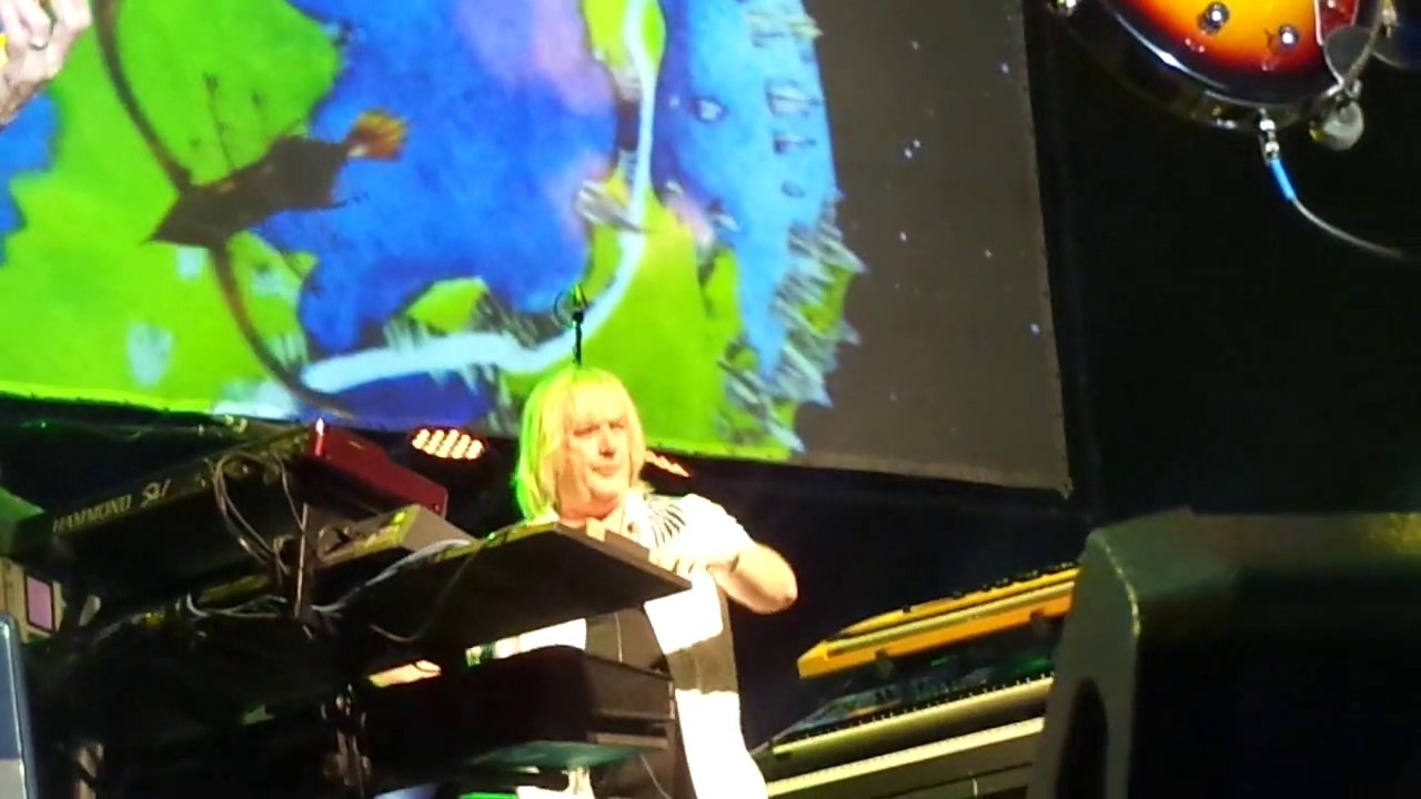YES - Roundabout (Luxembourg 2014)