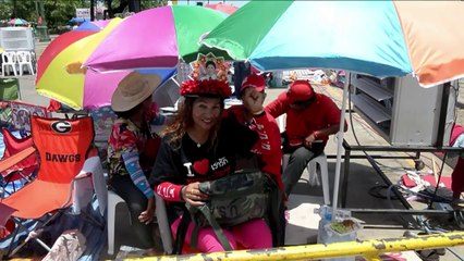 Exército tailandês convoca reunião entre rivais políticos