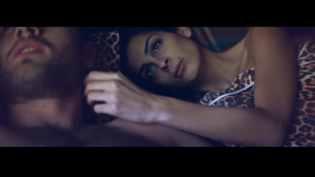 Renk Körü - Minnettar ( +13 Resmi Video )