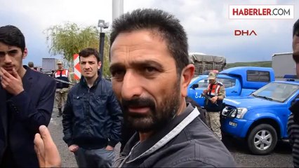 Erzurum'dan Kars'a Yolcu Taşıyan Midibüs, İddiaya Göre Aşırı Hız Nedeniyle Yan Yattı.