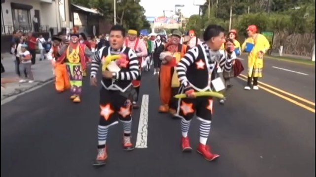 Decenas de payasos participan en la VI Feria de la Risa en El Salvador