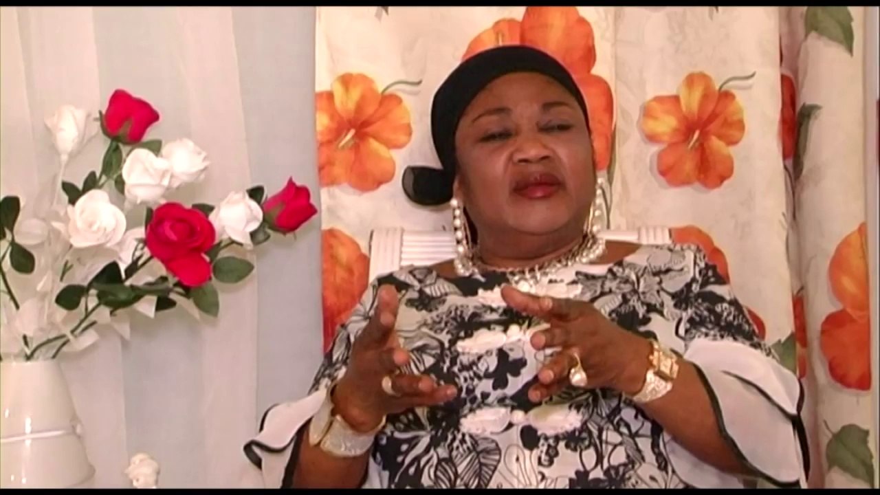 Maman Anne ELONGO, choquée par la vidéo de Ngwanda, contre attaque