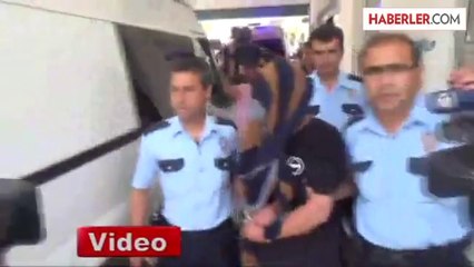 Çarşaf Giyerek Banka Aracını Soymaya Kalkıştı