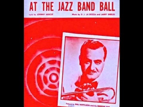 Bix Beiderbecke - At The Jazzband Ball