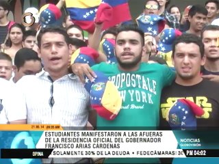 Estudiantes del Zulia protestan frente a residencia del gobernador