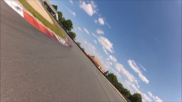 Les Tontons Chicaneurs au Vigeant - Roulage Team 18