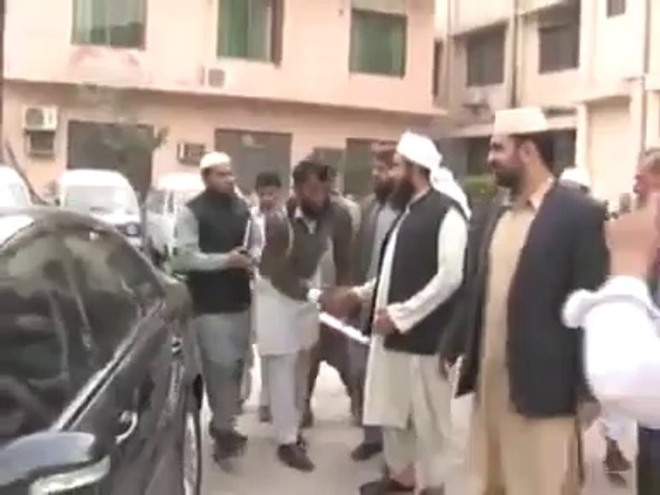 Views of Maulana Tariq Jamil about Dr. Tahir ul Qadri