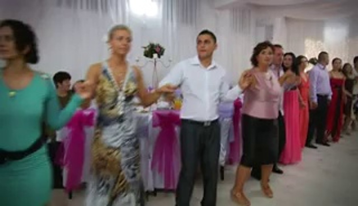 MITA DE LA BALS SI FLORIN MITROI - DE UN AN AM PUS LA CALE