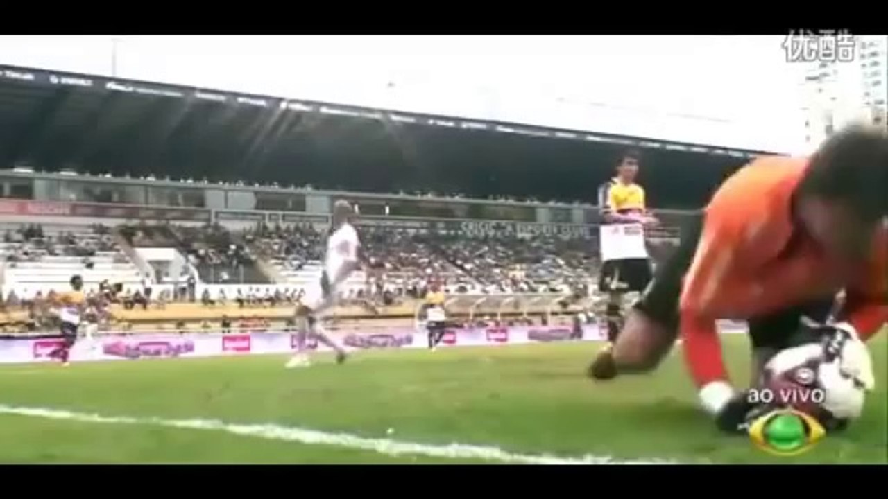 tip bong da 10 Pha Ghi Bàn Cực Hài Năm 2012-soikeo.vn