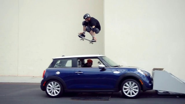 Tony Hawk Jumps A MINI
