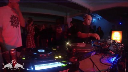 om unit b2b doc scott @ boiler room london (2014)