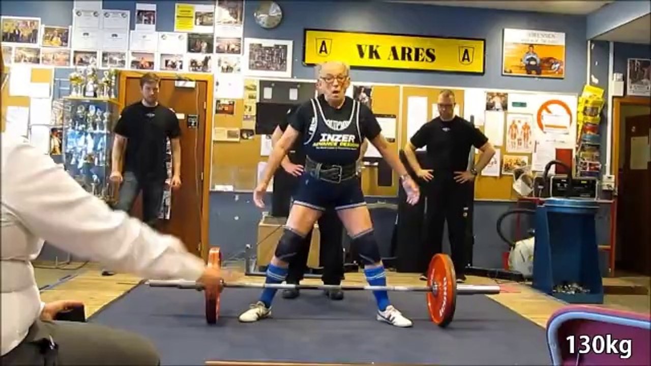 91 Yaşında Deadlifts Hareketi Yapmak