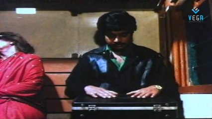 Kan Simittum Neram Movie Best Scene -1