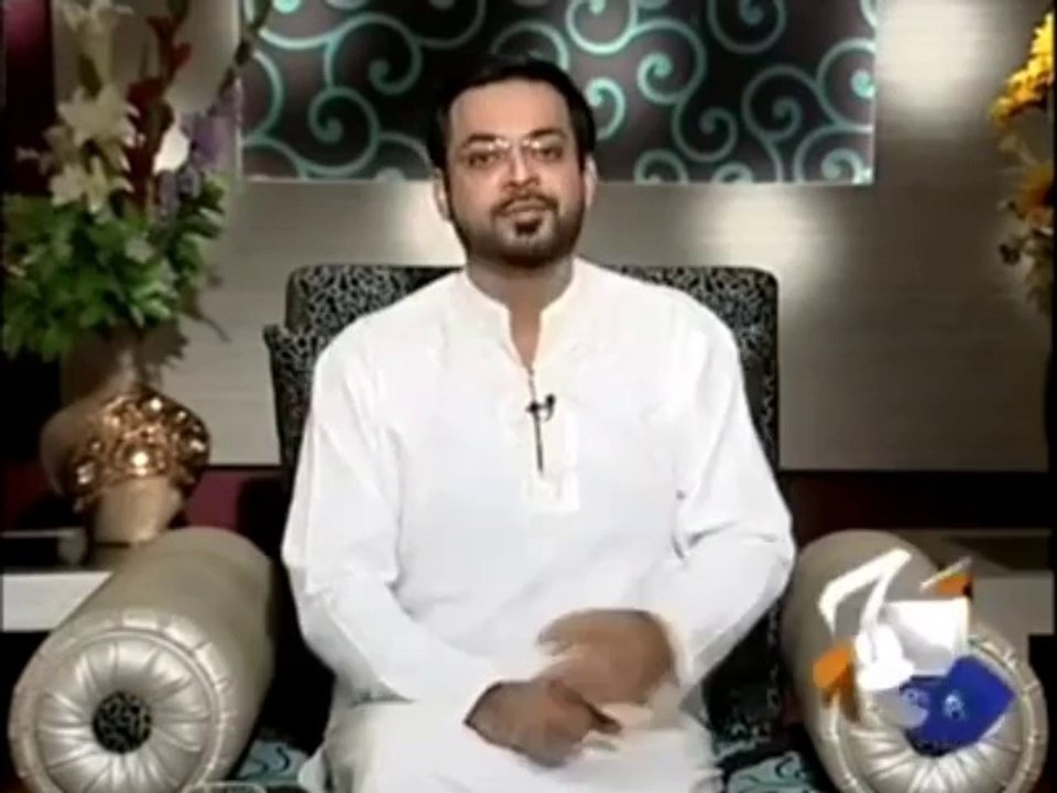 Dr. Amir Liaqat Praising Hamid Mir (Funny Video)