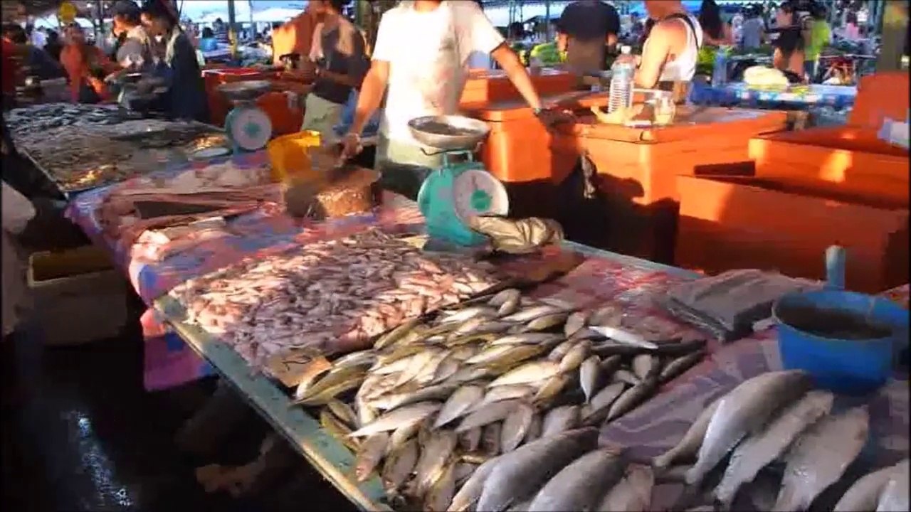 BORNEO KOTA KINABALU MARCHES