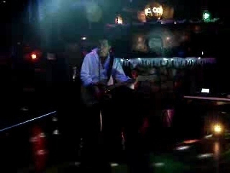 Lionel chante Johnny Hallyday