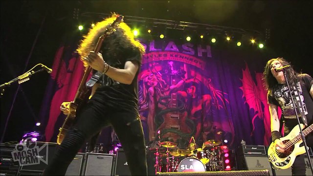 Slash ft. Myles Kennedy The Conspirators - Doctor Alibi (Live In Sydney)